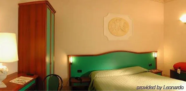 多瑞卡酒店 酒店