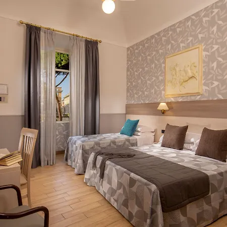 Hotel Dorica Rome